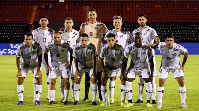 Platense fue más que Estudiantes en los penales y vuelve a Primera