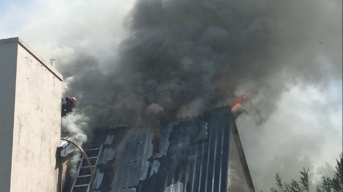 Se incendió una casa del ex tenista Agustín Calleri