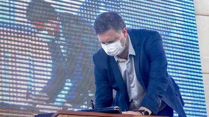Gill aseguró que esta obra “es una reparación histórica para la ciudad”