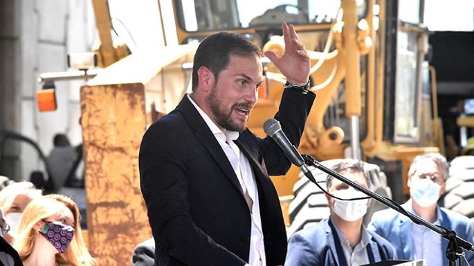 Gill aseguró que esta obra “es una reparación histórica para la ciudad”
