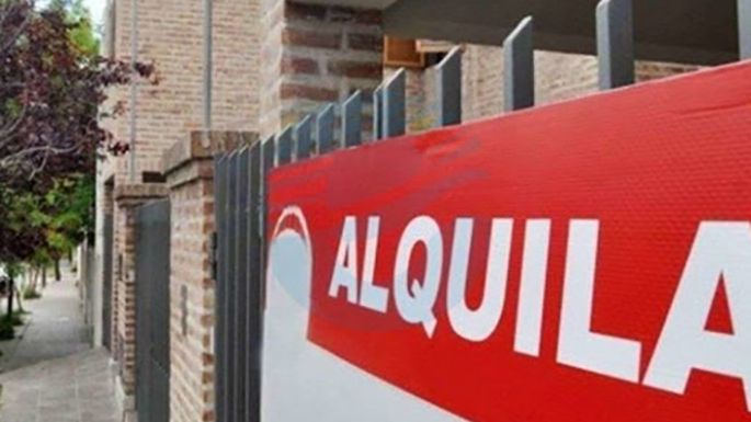 El Gobierno analiza extender el decreto que congela alquileres y prohíbe desalojos