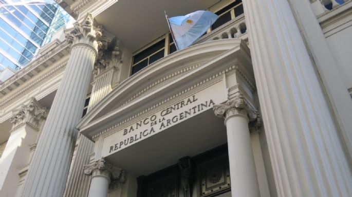 BCRA cortó la racha compradora