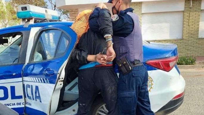 Aprehendieron a un motociclista por “sustitución de dominio”