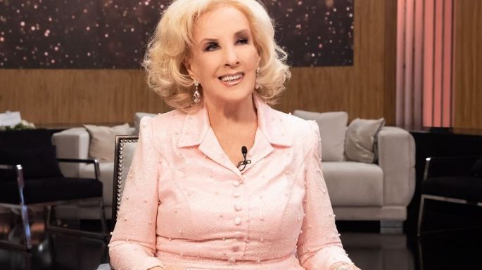 Mirtha Legrand tiene "una evolución favorable" y continuará internada