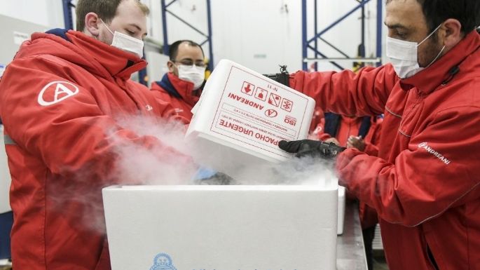 Distribuyen otras 1,6 millones de dosis de Pfizer para vacunar adolescentes