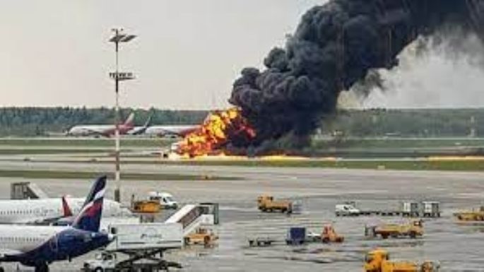 Dieciséis muertos al estrellarse un avión en Rusia