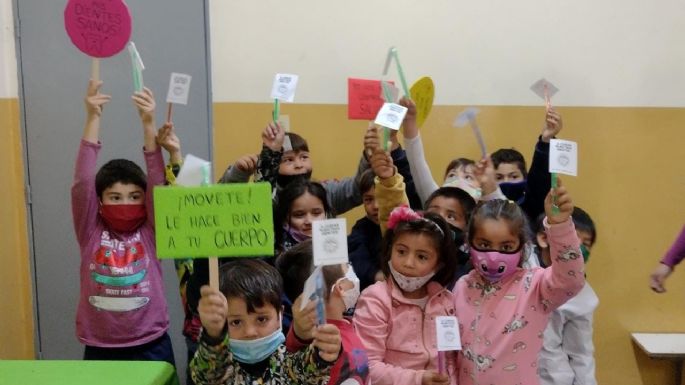 Brindaron charlas sobre hábitos saludables en barrio La Calera