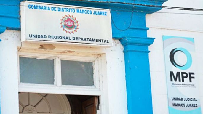 Agredió a sus hermanos menores y provocó daños en la vivienda
