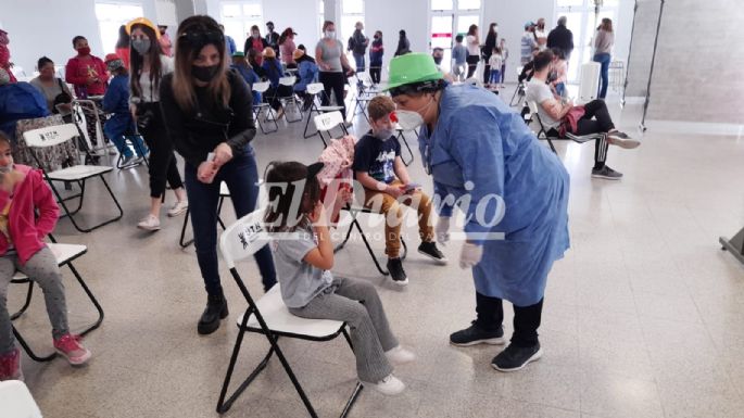 [FOTOS] Villa María comenzó a vacunar contra COVID-19 a los niños