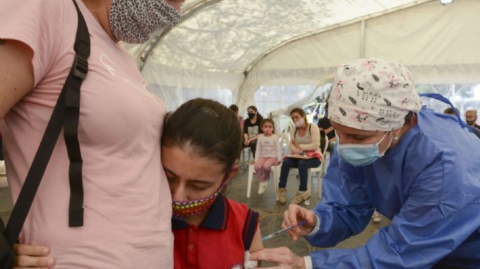 La Sociedad Argentina de Pediatría celebró el inicio de la vacunación de niños