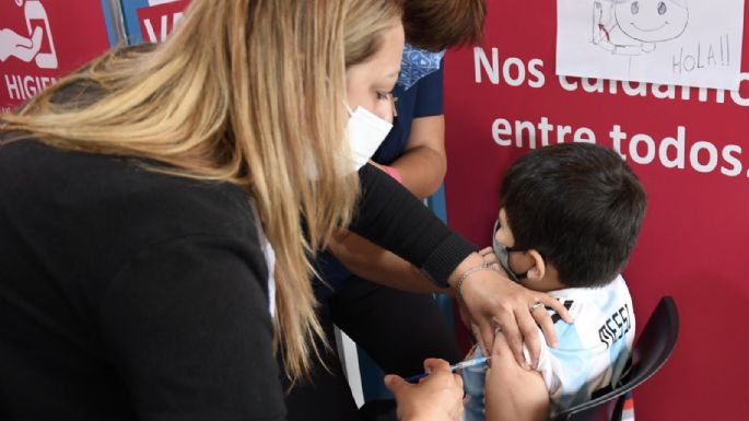 La Sociedad Argentina de Pediatría celebró el inicio de la vacunación de niños