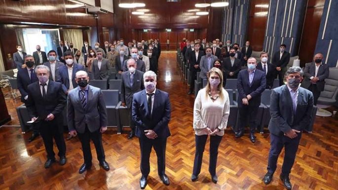 Firman acuerdo para mantener los precios de 1.247 productos
