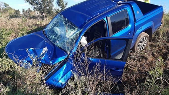 Tres motociclistas heridos en Villa María y un vuelco fatal en la ruta 2, cerca de Saira