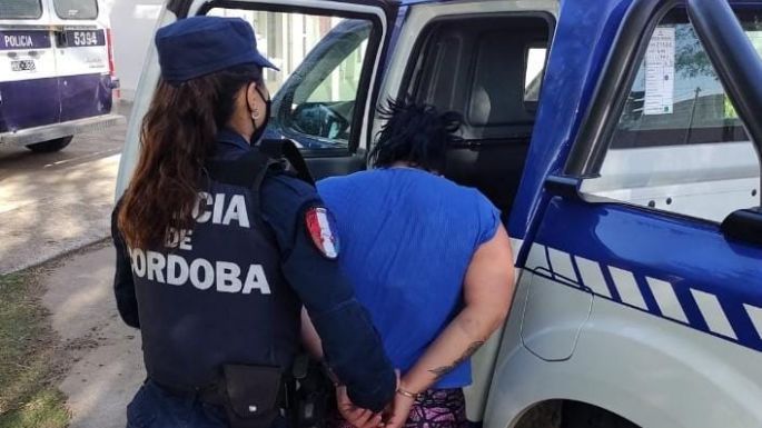 Detenida por romper una orden de restricción y discutir con su ex