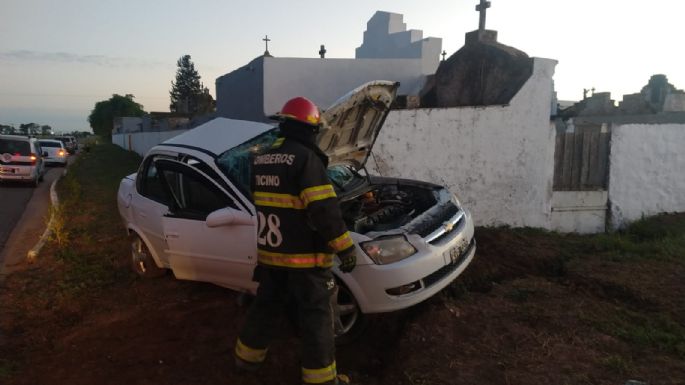Falleció un joven de 20 años tras impactar su auto contra un muro