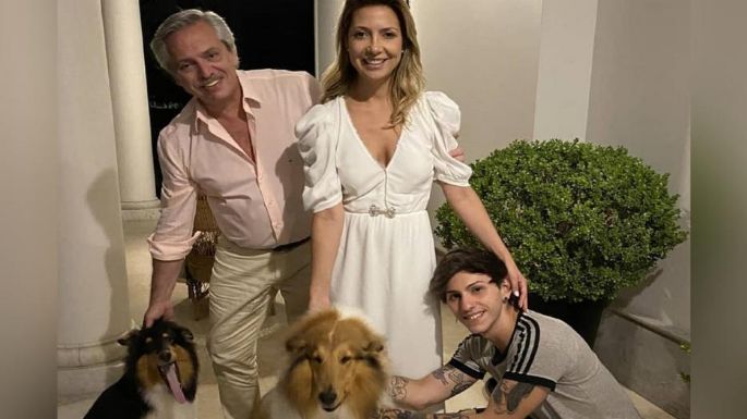 En su saludo para todas las madres, Alberto Fernández contó que esperan un varón