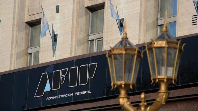 La AFIP investiga a agencias de turismo  por maniobras  fraudulentas en  compra de divisas
