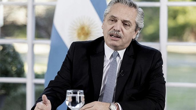 Se firmó el decreto para convertir  planes sociales en empleo registrado