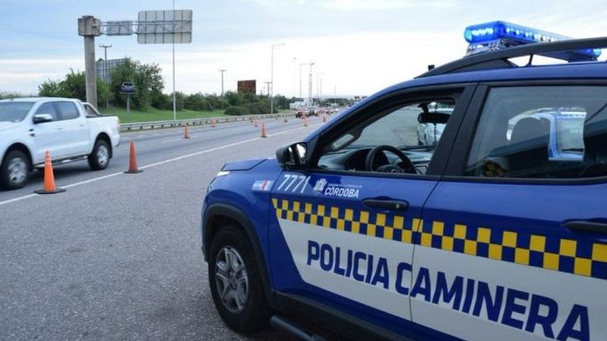 Un vuelco en la autopista Córdoba-Rosario dejó tres heridos