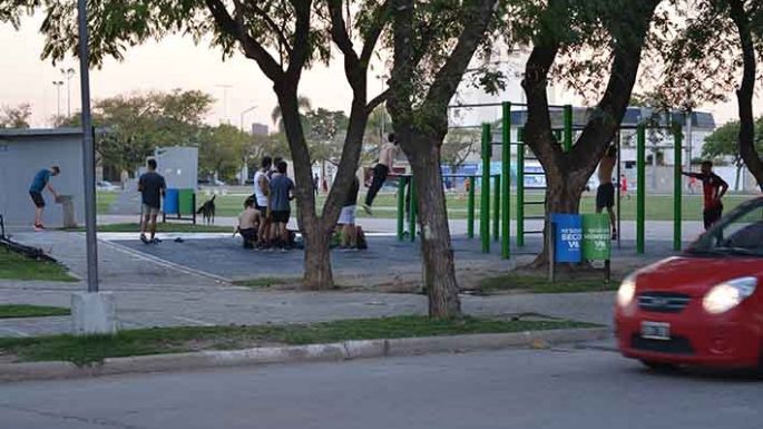 Boliches, hasta las 6 los sábados