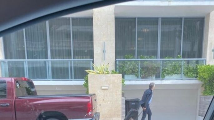 Le prohiben salir del país, pero está en Miami Beach