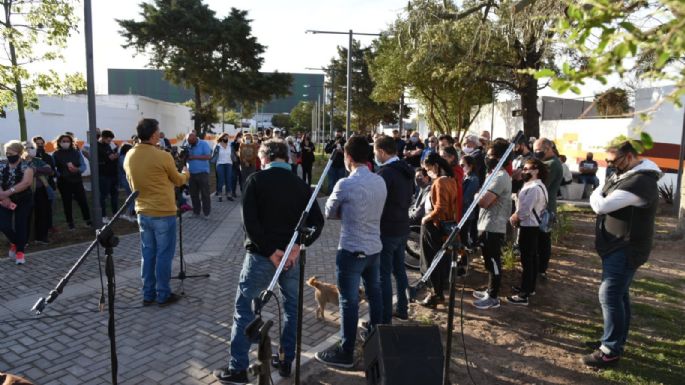Inauguraron las remodelaciones y el mural de la plazoleta de barrio San Justo