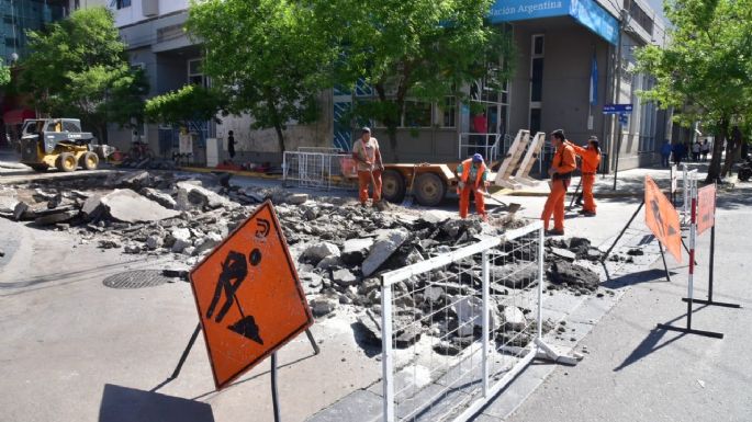 Piden precaución por obras en calle General Paz, desde Santa Fe hasta Catamarca