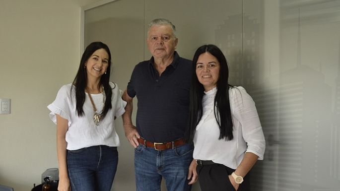 Tres generaciones en la “profesión que tanto nos gusta”