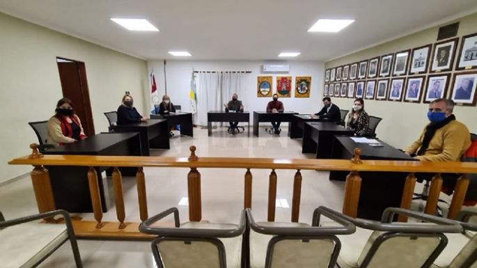 Funcionarios y agentes públicos deberán capacitarse en ambiente