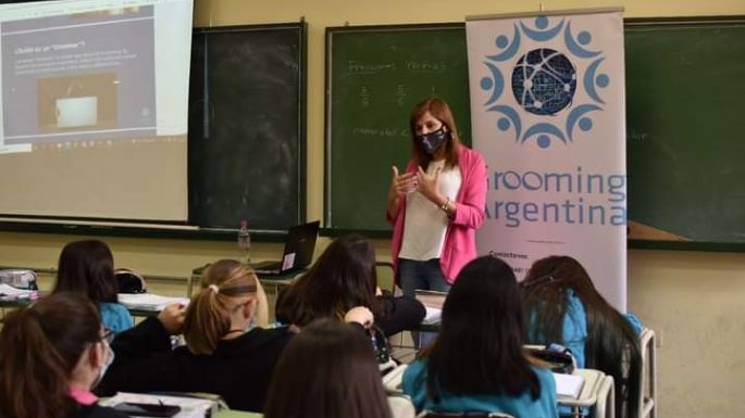 Iniciaron las capacitaciones sobre Grooming en las Escuelas Proa de nuestra ciudad