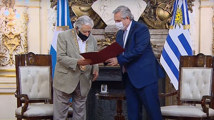 “Pepe” Mujica: “Argentinos por favor quiéranse un poco más”