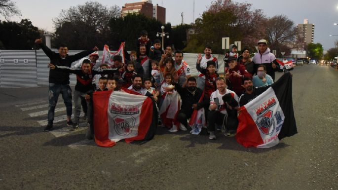Superclásico: Hinchas de River festejaron el triunfo en la ciudad