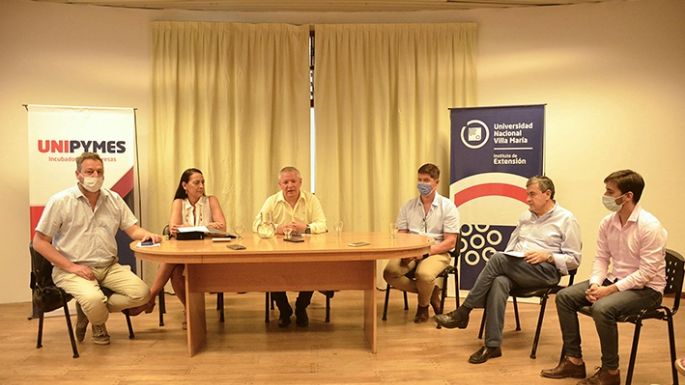 ­­La UNVM presentó el programa emprendimientos dinámicos