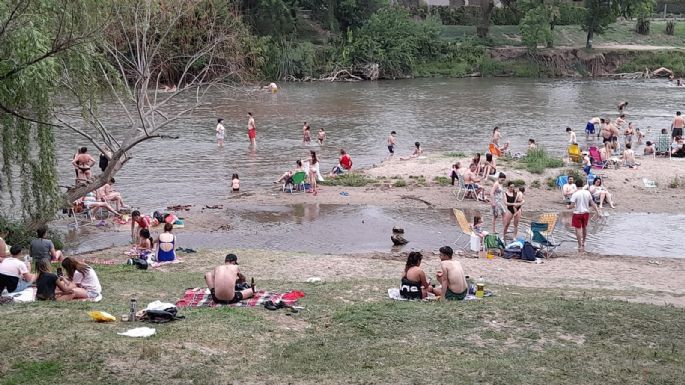 El calor en Villa María se disfruta en la costanera