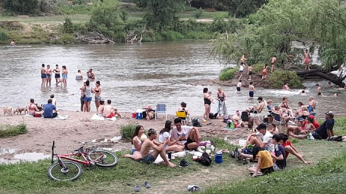 El calor en Villa María se disfruta en la costanera