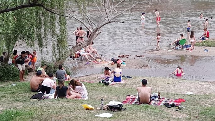El calor en Villa María se disfruta en la costanera