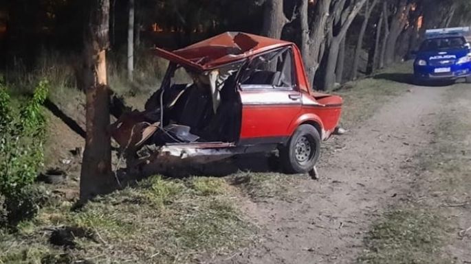Un joven padre en crítico estado y su pequeño hijo con doble fractura