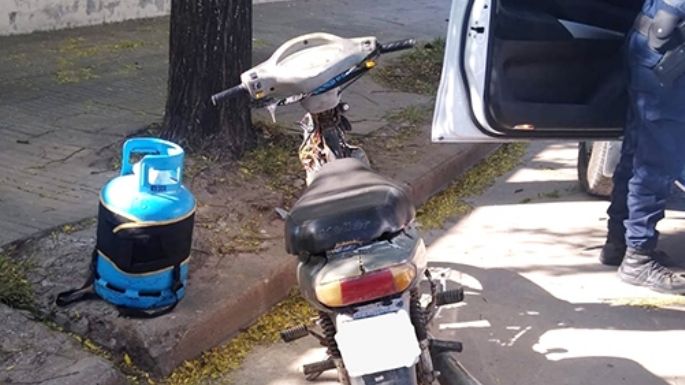 Fue a la casa de la expareja de su concubino y la amenazó de muerte