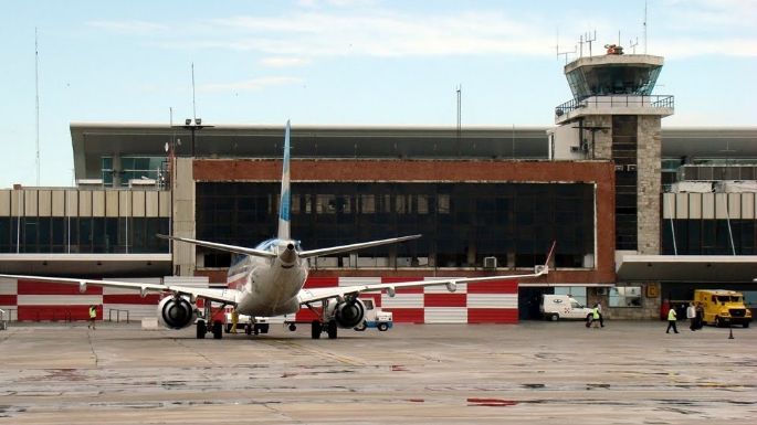 El regreso de los vuelos internacionales reactiva el hub provincial más importante