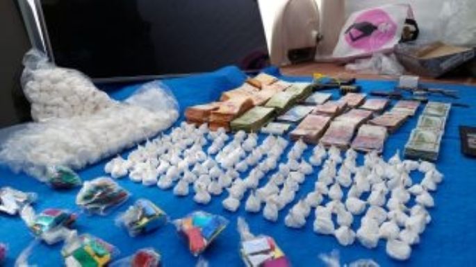Detuvieron a 13 personas y secuestraron 11 kilos de cocaína en Córdoba