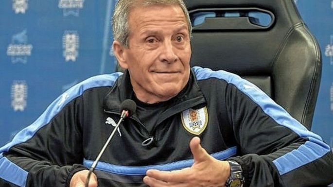 Despidieron al Maestro Tabárez de la Selección Uruguaya tras 15 años de conducción
