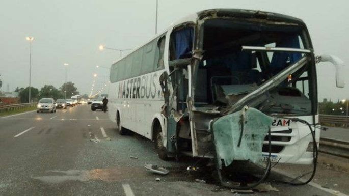 Choque múltiple con un saldo de 17 heridos