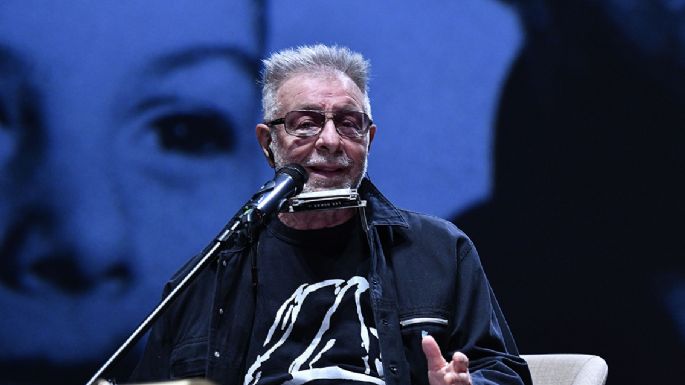 Una docena de clásicos de León Gieco en 90 minutos de cumpleaños