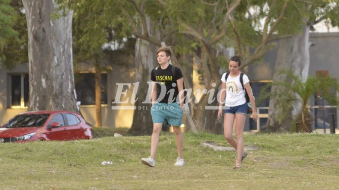[FOTOS] Con un feriado a puro calor, la Costanera fue la protagonista