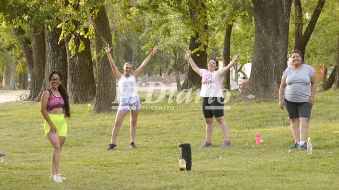 [FOTOS] Con un feriado a puro calor, la Costanera fue la protagonista