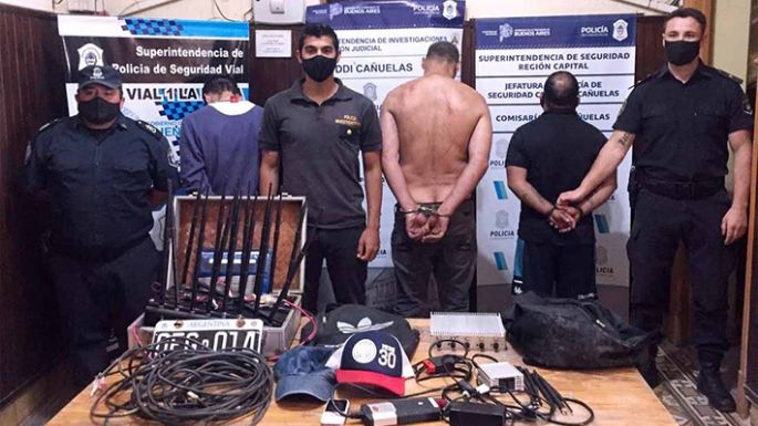 Recuperan en Cañuelas un camión de Arcor asaltado en Arroyo Cabral