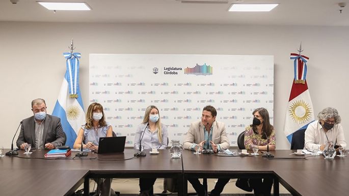Van por tres leyes