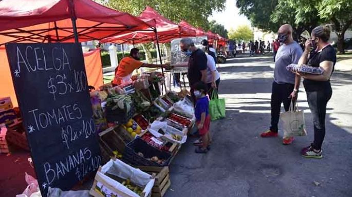 El sábado hay feria franca