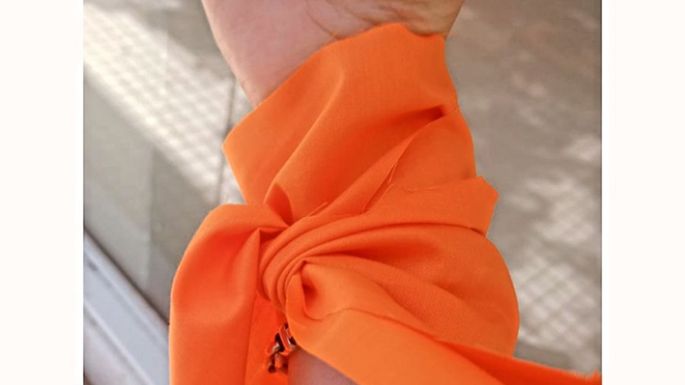 Una sesión teñida de naranja