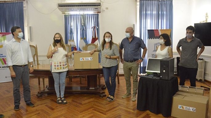De los residuos electrónicos surgieron otras cinco computadoras para escuelas